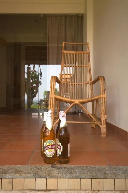 Hotel Thanal At The Oceans Edge Varkala Resort